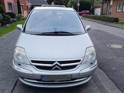 Citroën C8