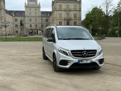Gebraucht Mercedes V250 AMG 190 PS (139 kW) 2017 Silber Van / Kleinbus