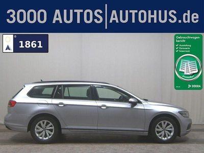 Gebraucht VW Passat 150 PS (110 kW) 2022 Silber Kombi