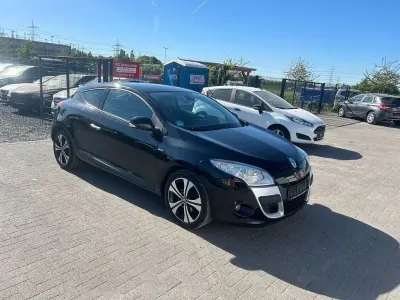 Usata Renault Mégane III Bose Edition 131 CV (96 kW) 2011 Nero Coupé