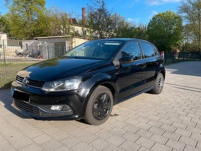 Gebraucht VW Polo LOUNGE 105 PS (77 kW) 2015 Schwarz Limousine