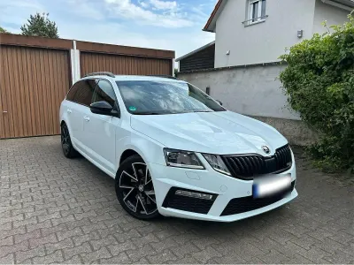 Gebraucht Skoda Octavia RS 245 PS (180 kW) 2019 Weiß Kombi