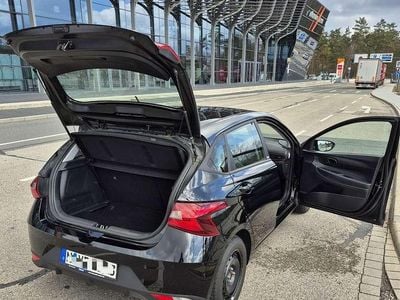 Gebraucht Hyundai i20 Select 101 PS (74 kW) 2021 Kleinwagen