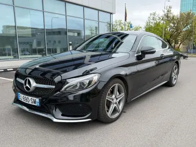 Gebraucht Mercedes C180 AMG 156 PS (114 kW) 2016 Schwarz Coupé