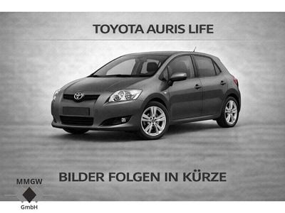 Gebraucht Toyota Auris Life 101 PS (74 kW) 2009 Grau Kleinwagen