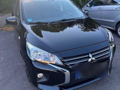 Schwarz Gebraucht 2024 Mitsubishi Space Star Select Kleinwagen | 11.990 € (Guter Preis)