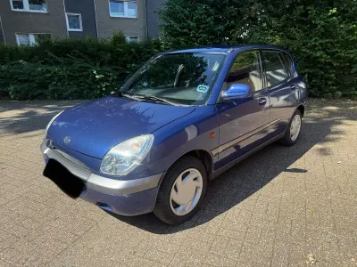Gebraucht Daihatsu Sirion 2000 Blau Kleinwagen