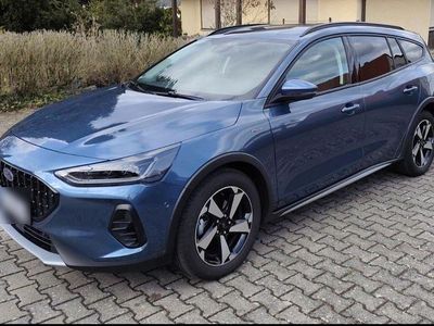 Gebraucht Ford Focus Active 155 PS (114 kW) 2024 Blau Kombi