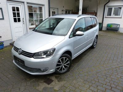 gebraucht VW Touran 1,6 TDI Blue Motion 5-Sitzer