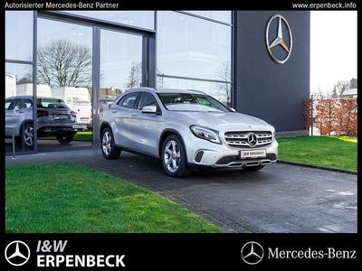 Gebraucht Mercedes GLA180 Urban 122 PS (89 kW) 2019 Silber SUV