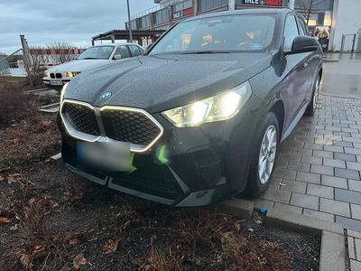 Gebraucht BMW iX2 M Sport 225 kW (306 PS) 2025 Schwarz SUV