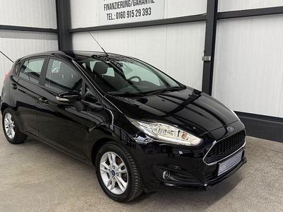Gebraucht Ford Fiesta Trend+ 101 PS (74 kW) 2013 Weiß Kleinwagen