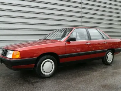 Gebraucht Audi 100 75 PS (55 kW) 1983 Rot Limousine