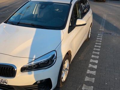 BMW 216