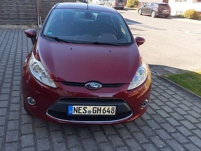 Second-hand Ford Fiesta Titanium 97 CP (71 kW) 2011 Roșu Berlinǎ