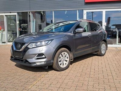 Second-hand Nissan Qashqai N-Connecta 116 CP (85 kW) 2018 Gri SUV