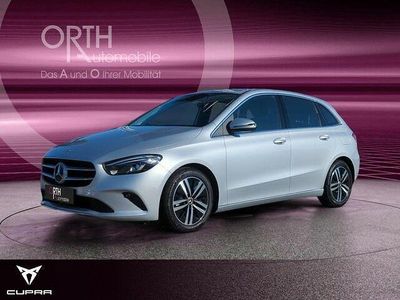 Gebraucht Mercedes B180 136 PS (100 kW) 2022 Silber Kleinwagen