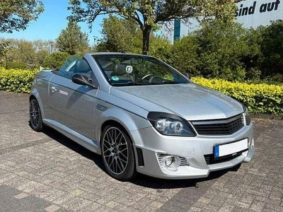 Usata Opel Tigra Sport 125 CV (91 kW) 2005 Grigio Cabrio