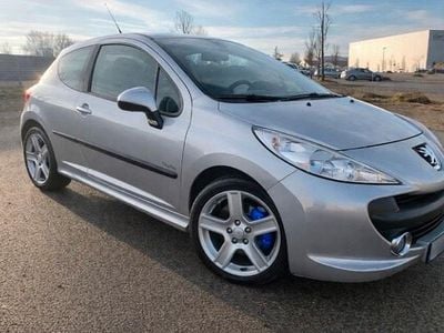 Gebraucht Peugeot 207 Urban Move 95 PS (69 kW) 2009 Grau Coupé