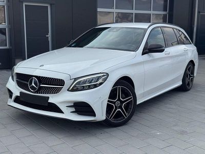 Gebraucht Mercedes C220 AMG line 194 PS (142 kW) 2019 Weiß Limousine