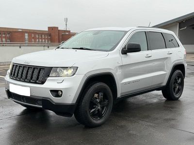 Gebraucht Jeep Grand Cherokee Overland 241 PS (177 kW) 2012 Silber SUV