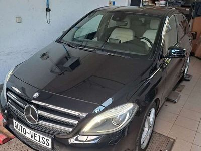 gebraucht Mercedes B220 B -Klasse 4Matic,AHK,Navi,RFK,ALU,Top Zust