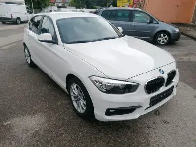 Gebraucht BMW 118 Advantage 136 PS (100 kW) 2018 Weiß Kleinwagen