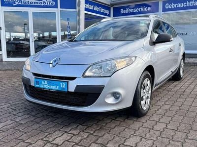 Gebraucht Renault Mégane GrandTour Expression 106 PS (77 kW) 2011 Grau Kombi