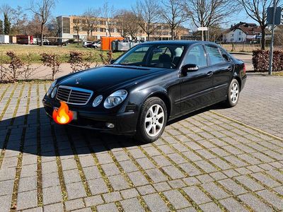 Gebraucht Mercedes E200 170 PS (125 kW) 2005 Schwarz Limousine