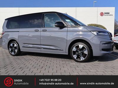 Gebraucht VW Multivan Edition 150 PS (110 kW) 2024 Pure grey Van
