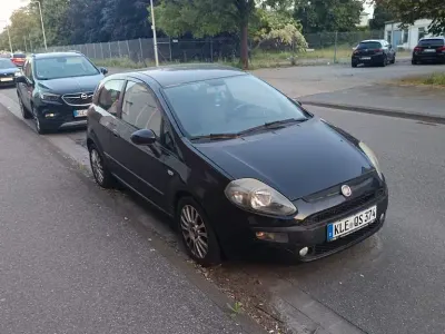 Gebraucht Fiat Punto Evo 86 PS (63 kW) 2010 Schwarz Kleinwagen