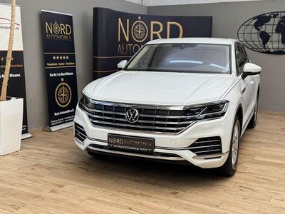 Gebraucht VW Touareg Atmosphere 231 PS (169 kW) 2022 Pure white SUV