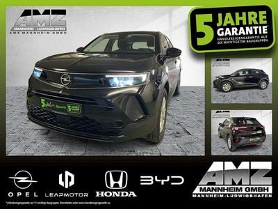 Gebraucht Opel Mokka-e Edition 100 kW (136 PS) 2023 Lackierung schwarz perla nera/ SUV