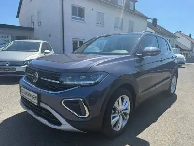 Gebraucht VW T-Cross Life 116 PS (85 kW) 2025 Grau SUV