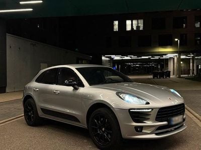 Second-hand Porsche Macan S Sport 340 CP (250 kW) 2014 Argintiu SUV