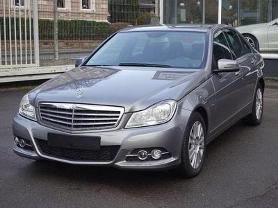 Gebraucht Mercedes C180 Elegance 156 PS (114 kW) 2012 Palladiumsilber  metalliclack (metallic) Limousine