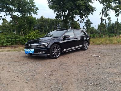 gebraucht VW Passat B8 4 Motion RR Highline