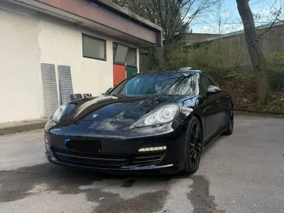 Usata Porsche Panamera 400 CV (294 kW) 2010 Nero Utilitaria