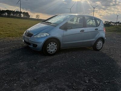 Begagnad Mercedes A170 116 HK (85 kW) 2009 Blå Sedan