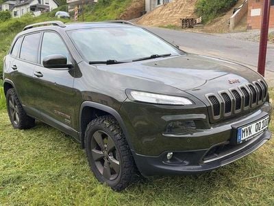 Gebraucht Jeep Cherokee 200 PS (147 kW) 2017 Grün SUV