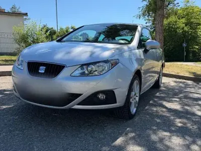 Gebraucht Seat Ibiza SC Style 105 PS (77 kW) 2011 Silber Kleinwagen