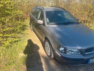 Second-hand Volvo V40 119 CP (87 kW) 2003 Gri Break