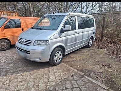 Używany VW California California 2005 Srebrny Van