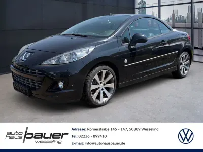 Gebraucht Peugeot 207 120 PS (88 kW) 2013 Schwarz / obsidien schwarz (metallic) Coupé
