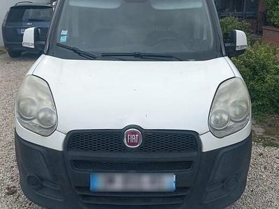 Gebraucht Fiat Doblò 105 PS (77 kW) 2014 Weiß Van / Kleinbus