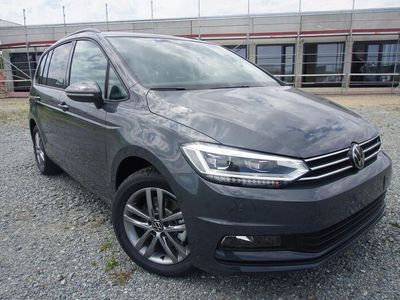 Delfin grau Neu 2025 VW Touran Comfortline Van / Kleinbus | 36.450 € (Guter Preis)