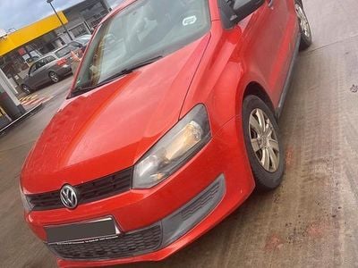 Gebraucht VW Polo 60 PS (44 kW) 2010 Orange Limousine