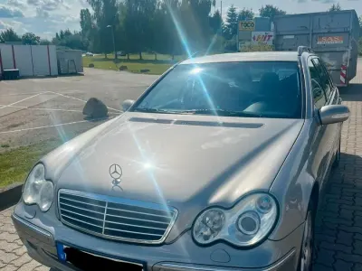 Gebraucht Mercedes C180 143 PS (105 kW) 2003 Silber Kombi