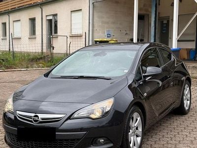Opel Astra GTC