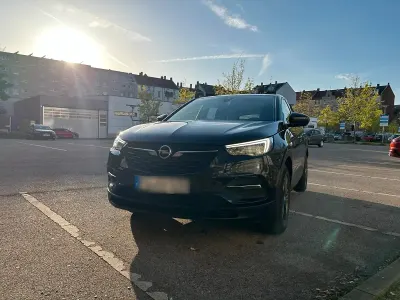 Gebraucht Opel Grandland X 130 PS (95 kW) 2019 Schwarz SUV